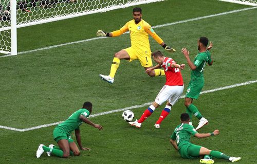  葡超激战在即：葡萄牙体育 VS 埃斯托里尔，谁能笑傲赛场？